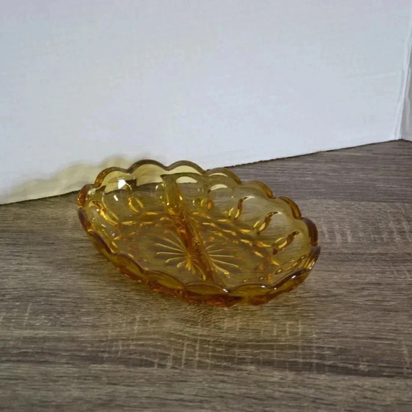 Vtg Fairfield Amber  Divided Dish - Picture 3 of 6